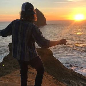 Meet your Posher, Blake